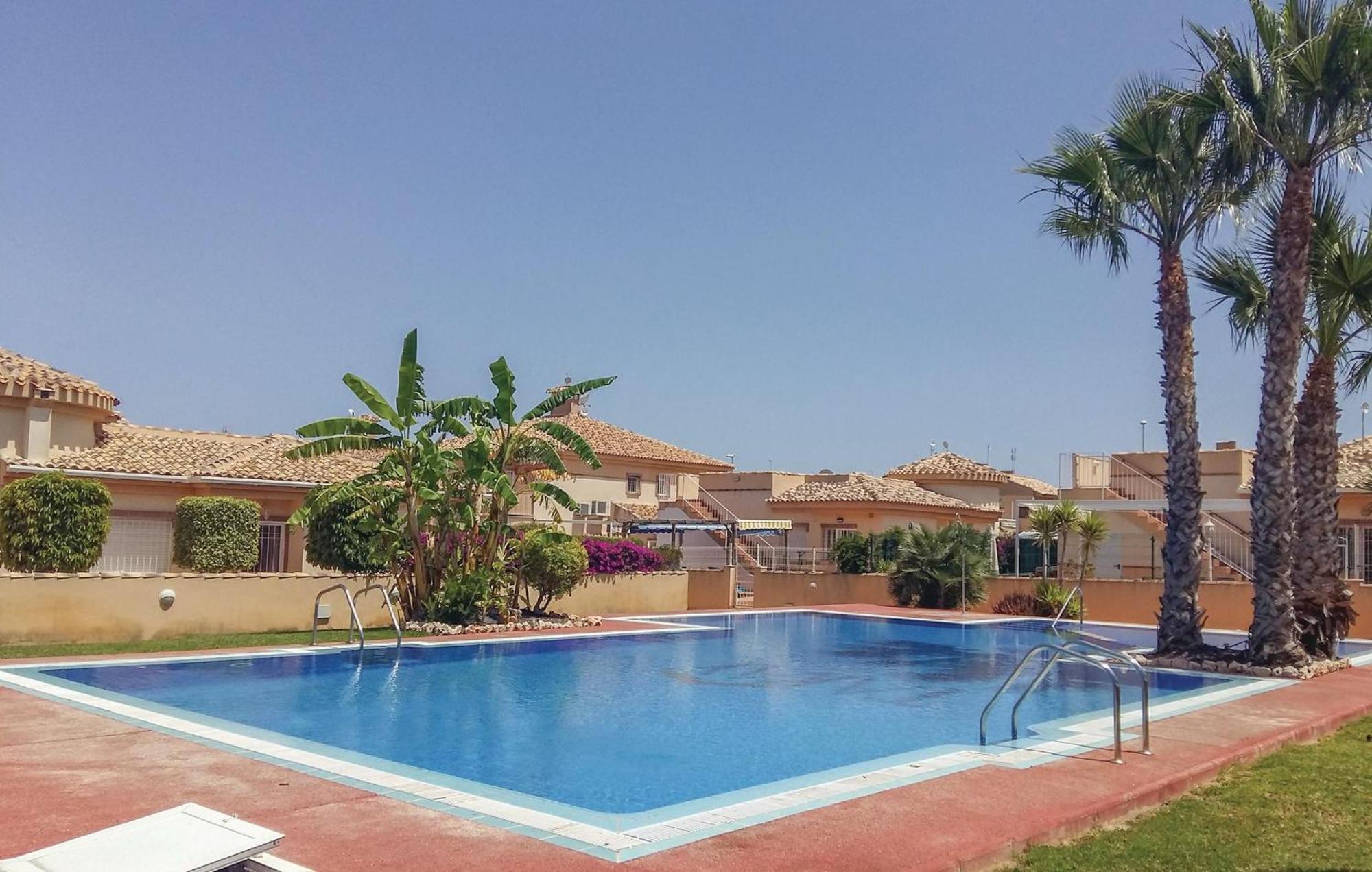 Cozy Home In Orihuela Costa With Kitchen Dehesa de Campoamor  Exterior photo