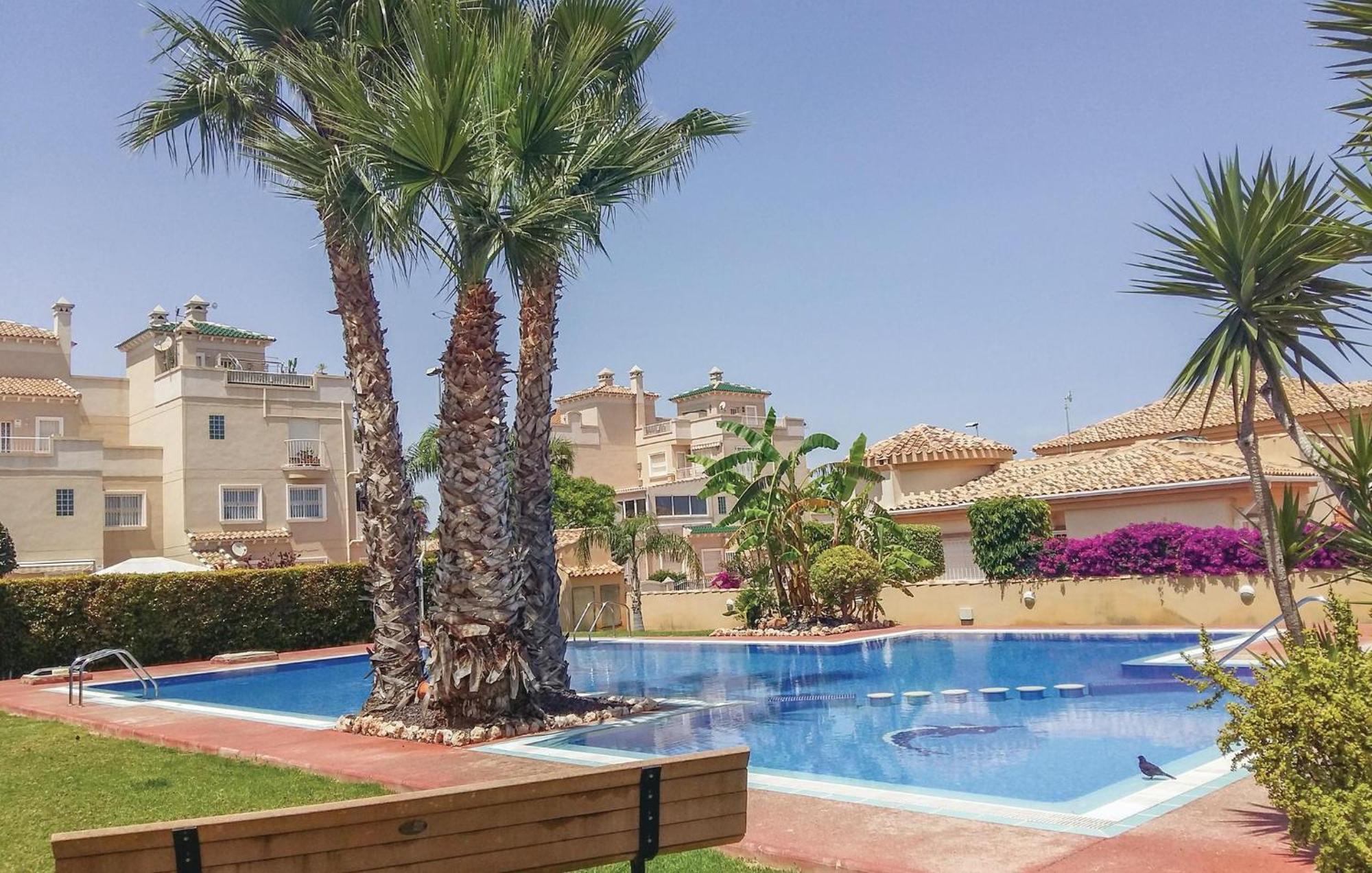 Cozy Home In Orihuela Costa With Kitchen Dehesa de Campoamor  Exterior photo